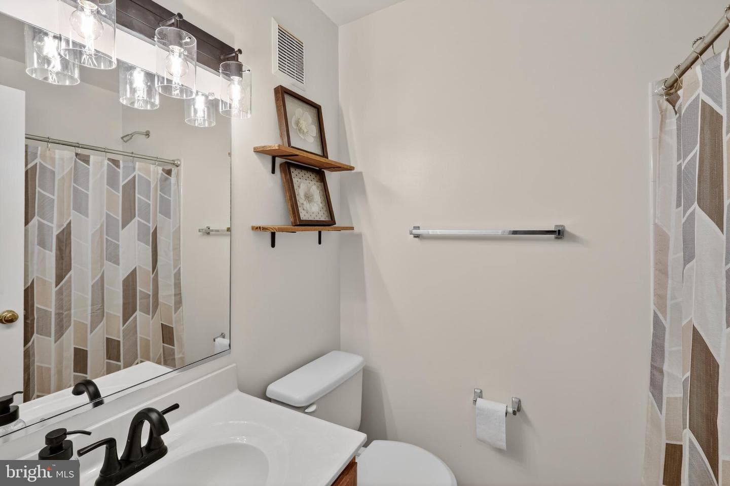 9438 Black Hawk Court photo 26