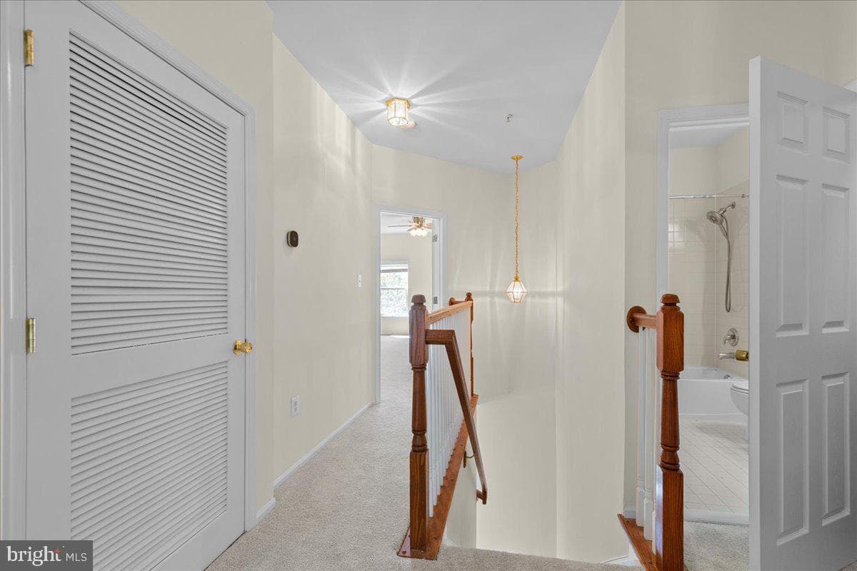 9812 Pickens Place photo 11