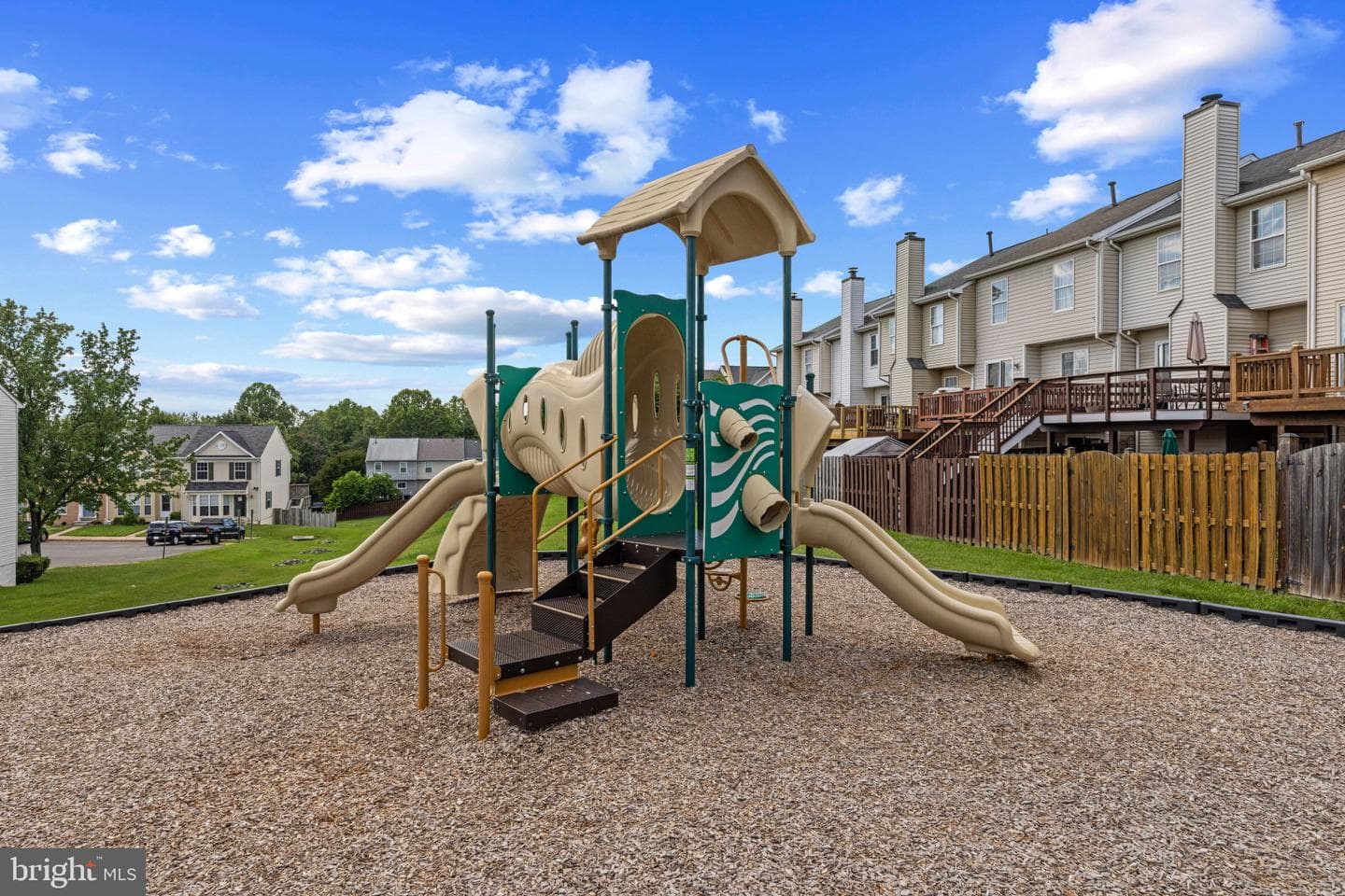 9253 Jessica Drive photo 32