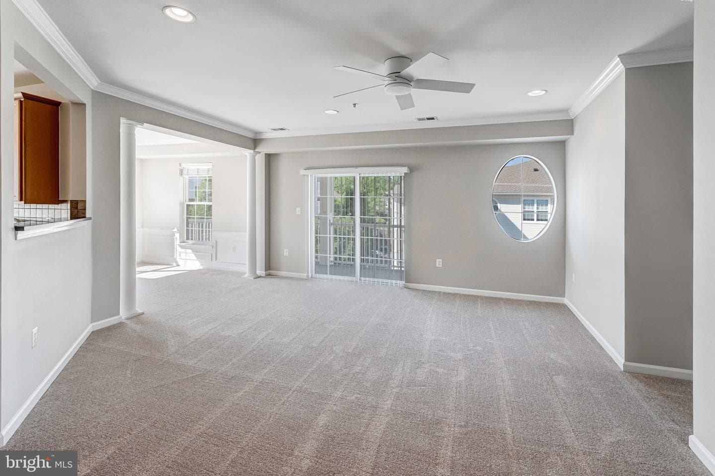 9722 Holmes Place #407 photo 6