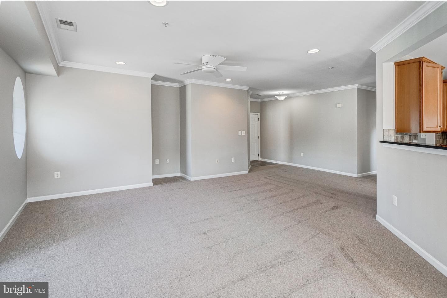 9722 Holmes Place #407 photo 9