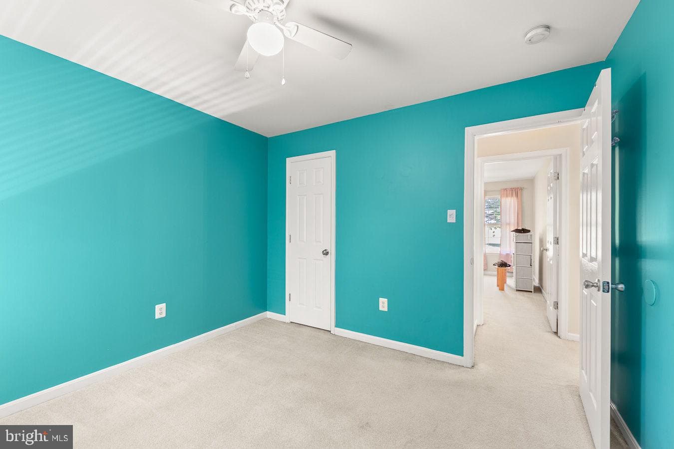 9201 Golf Court photo 40
