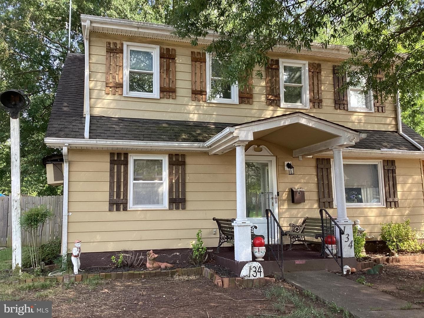 134 Baker St photo 3