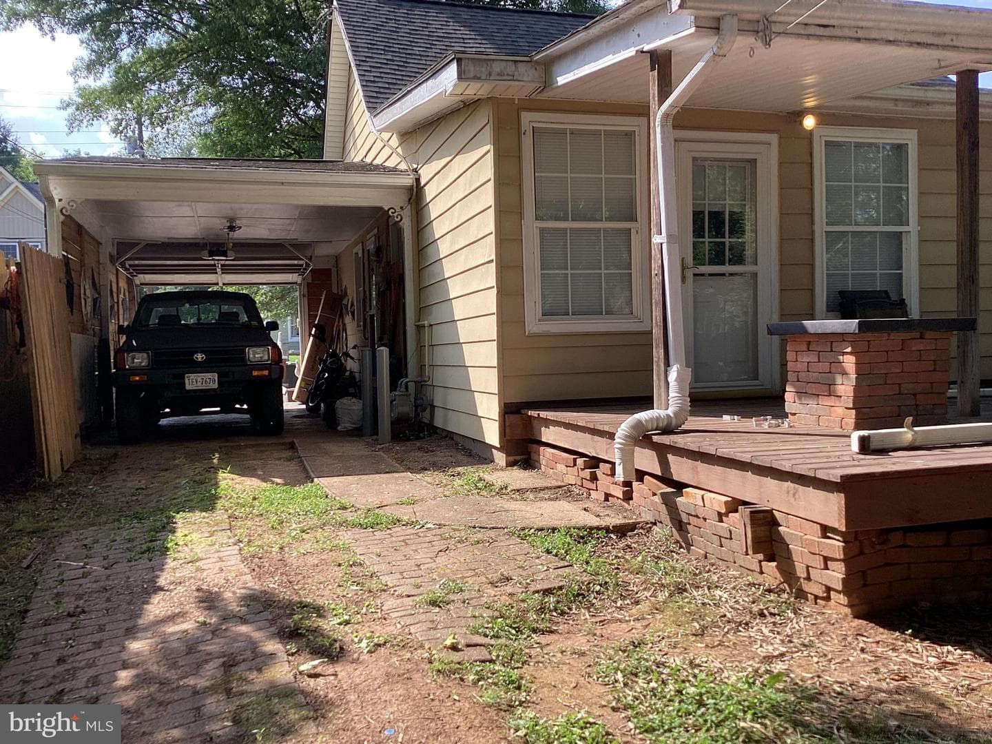 134 Baker St photo 8