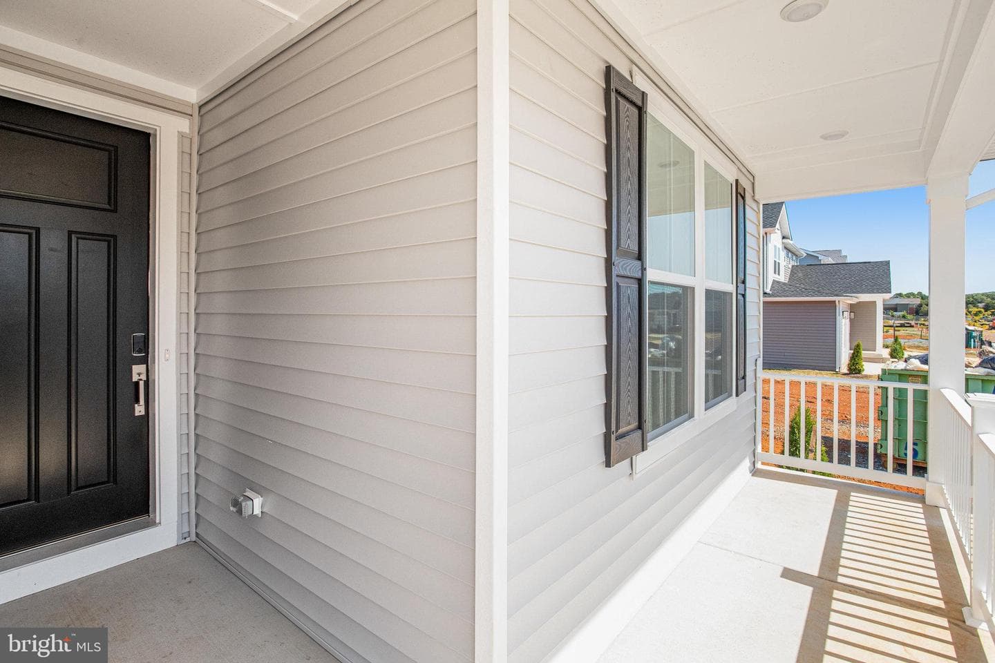 527 Aster Lane photo 4