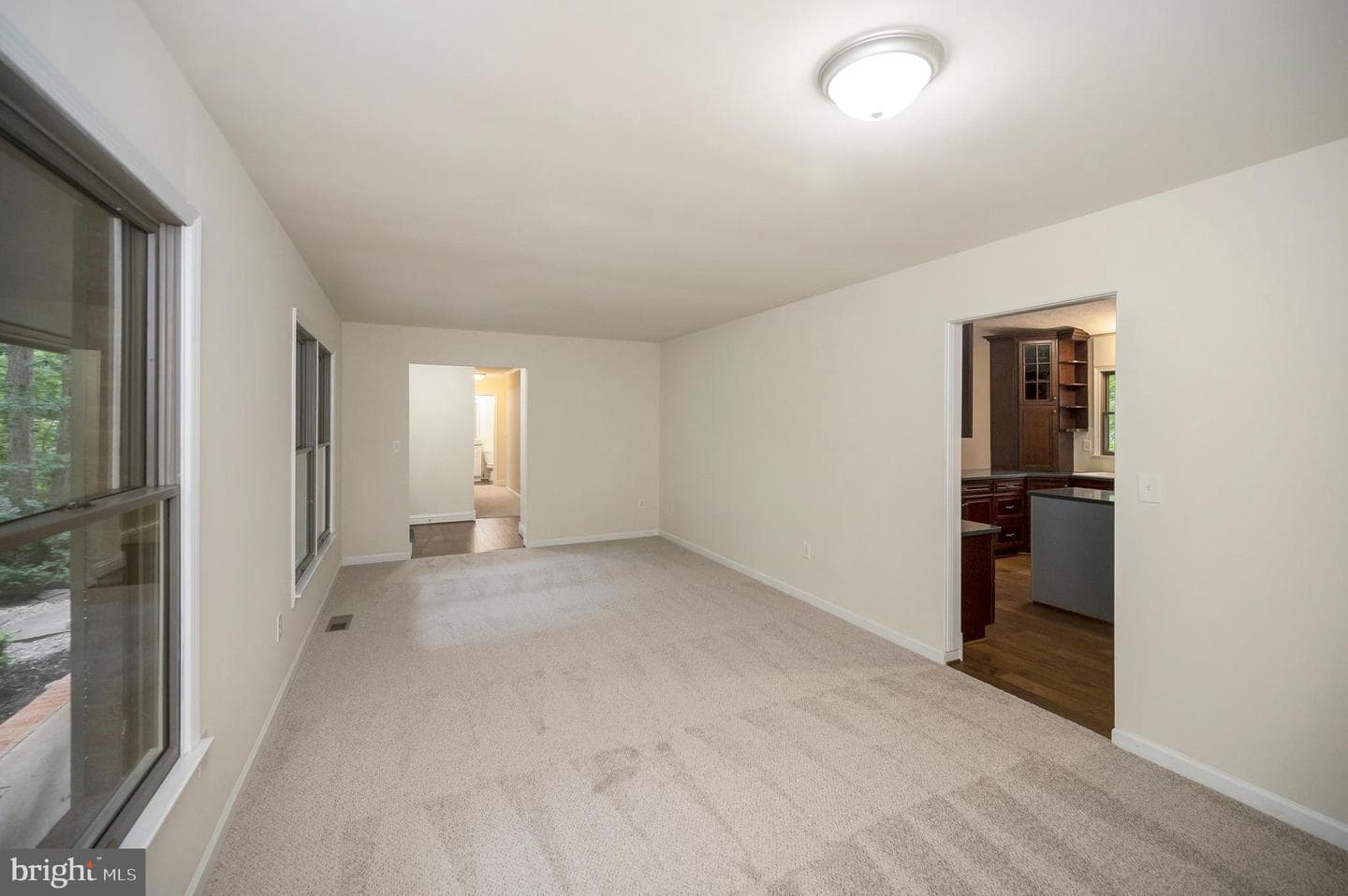 106 Cumberland Circle photo 7