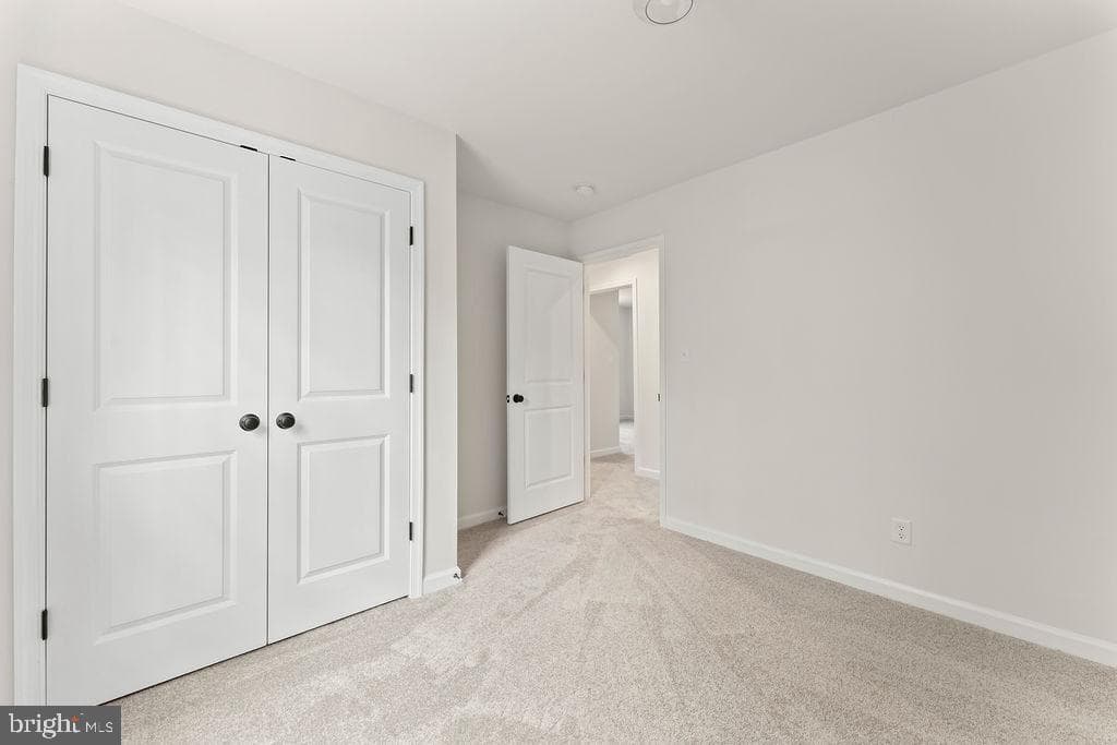 515 Constitution Boulevard photo 36