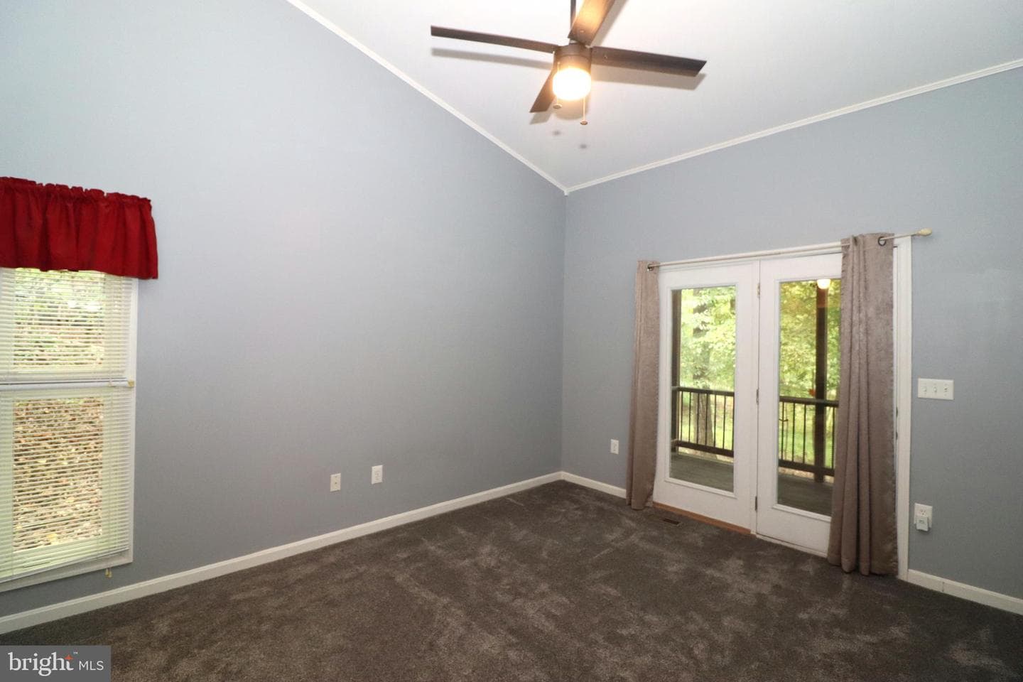 1111 Eastover Parkway photo 17