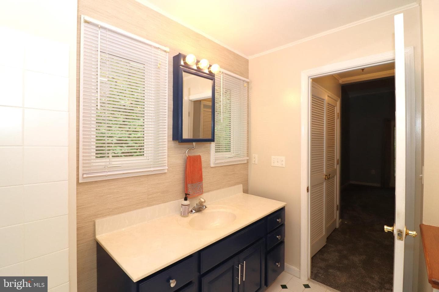 1111 Eastover Parkway photo 23