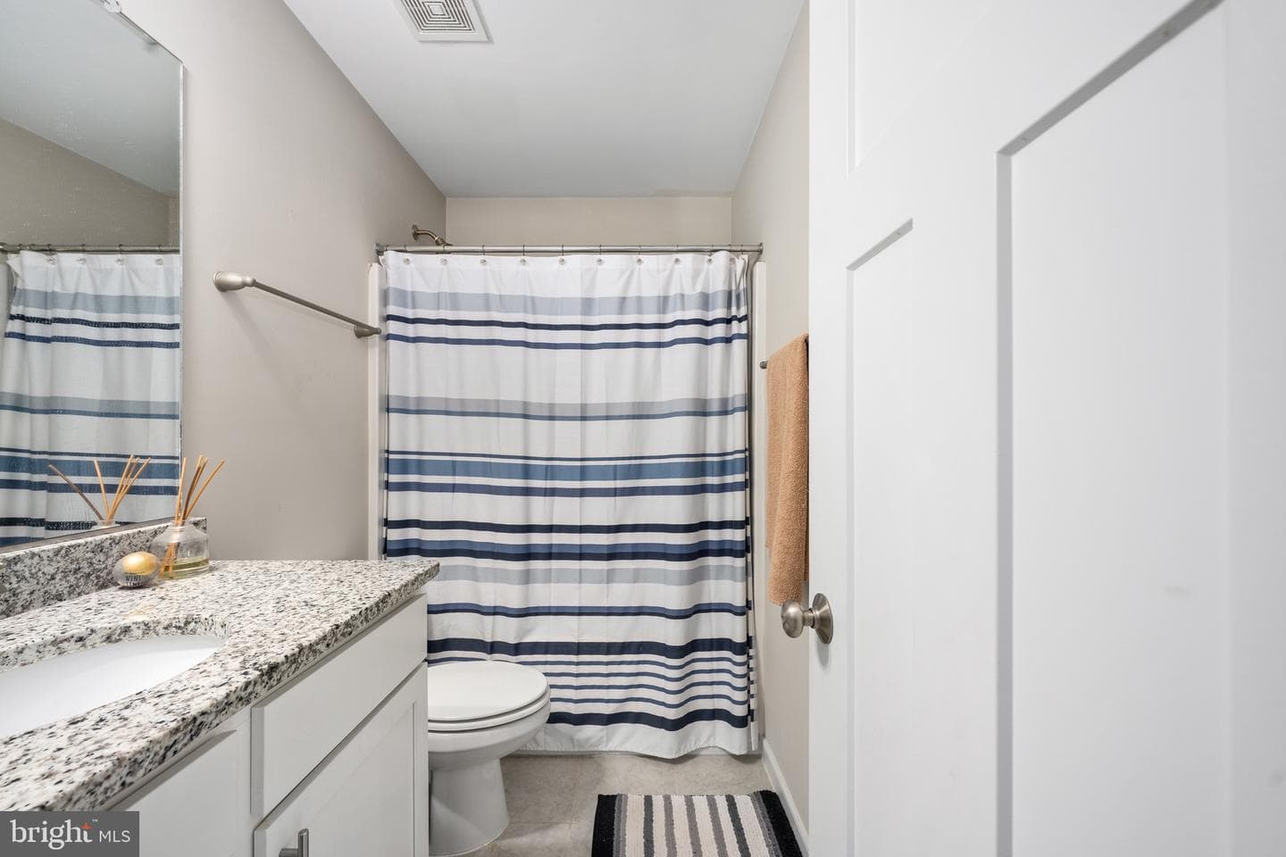 1002 Lakeview Parkway photo 15