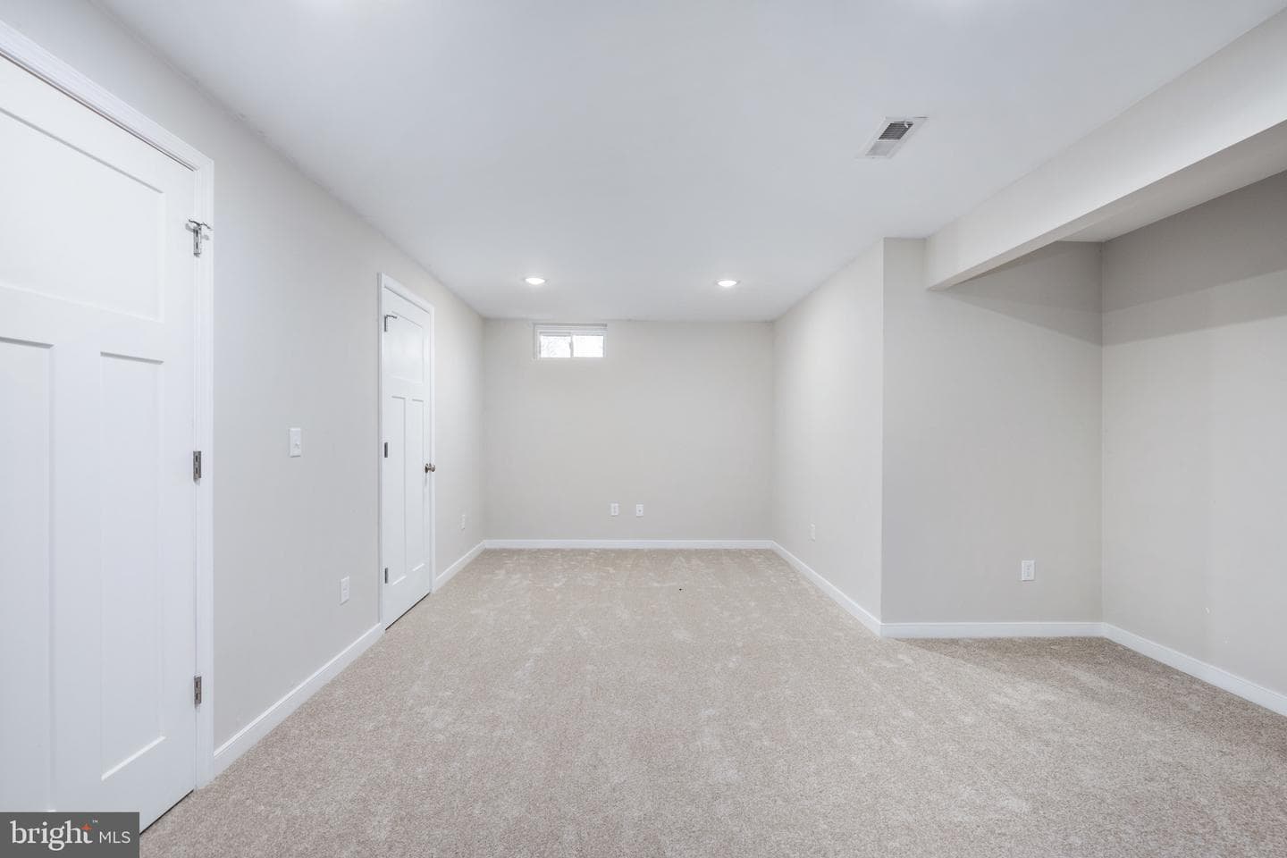 1002 Lakeview Parkway photo 18