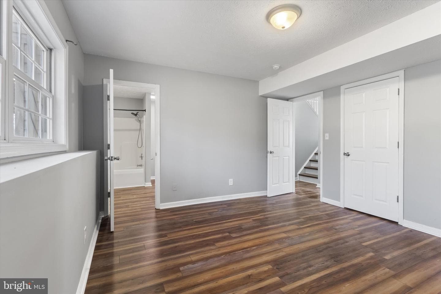 104 Carlyle Court photo 33