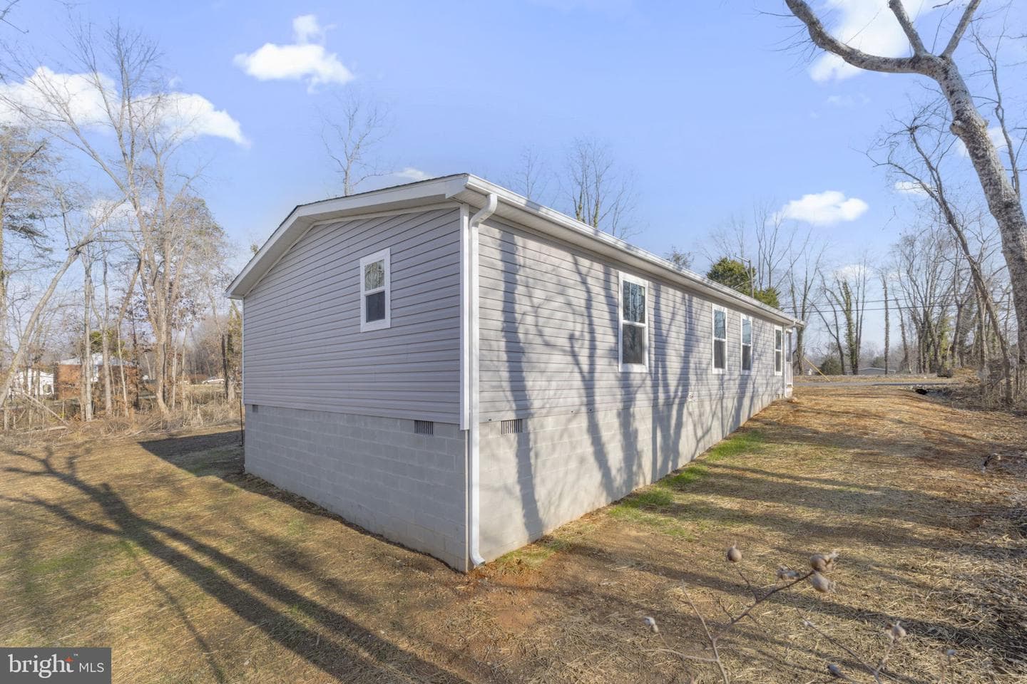 328 East Street photo 36