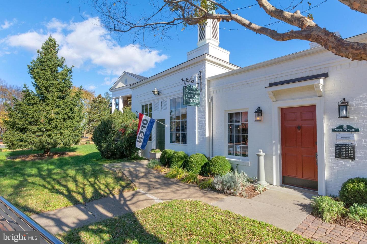 328 East Street photo 46