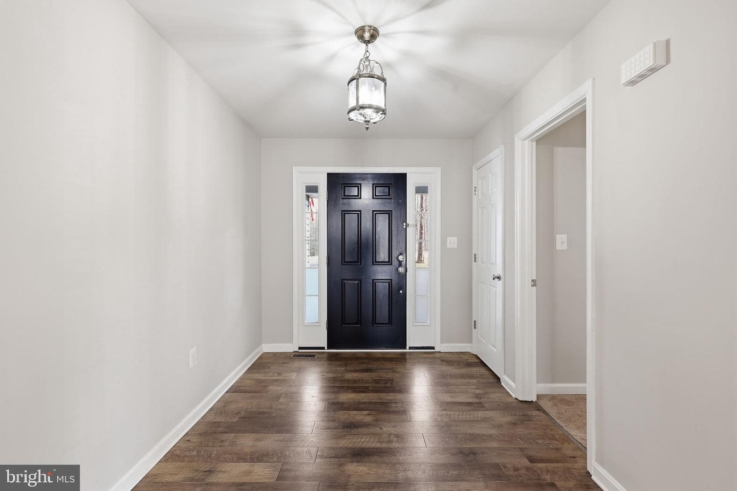 4603 Lakeview Parkway photo 4