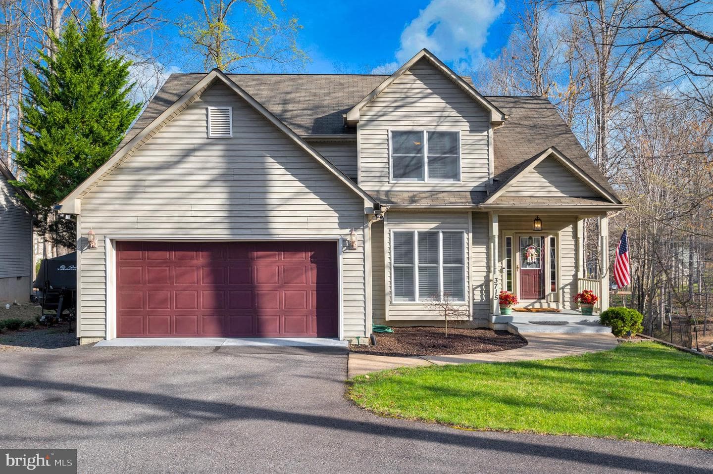 3715 Lakeview Parkway photo 3