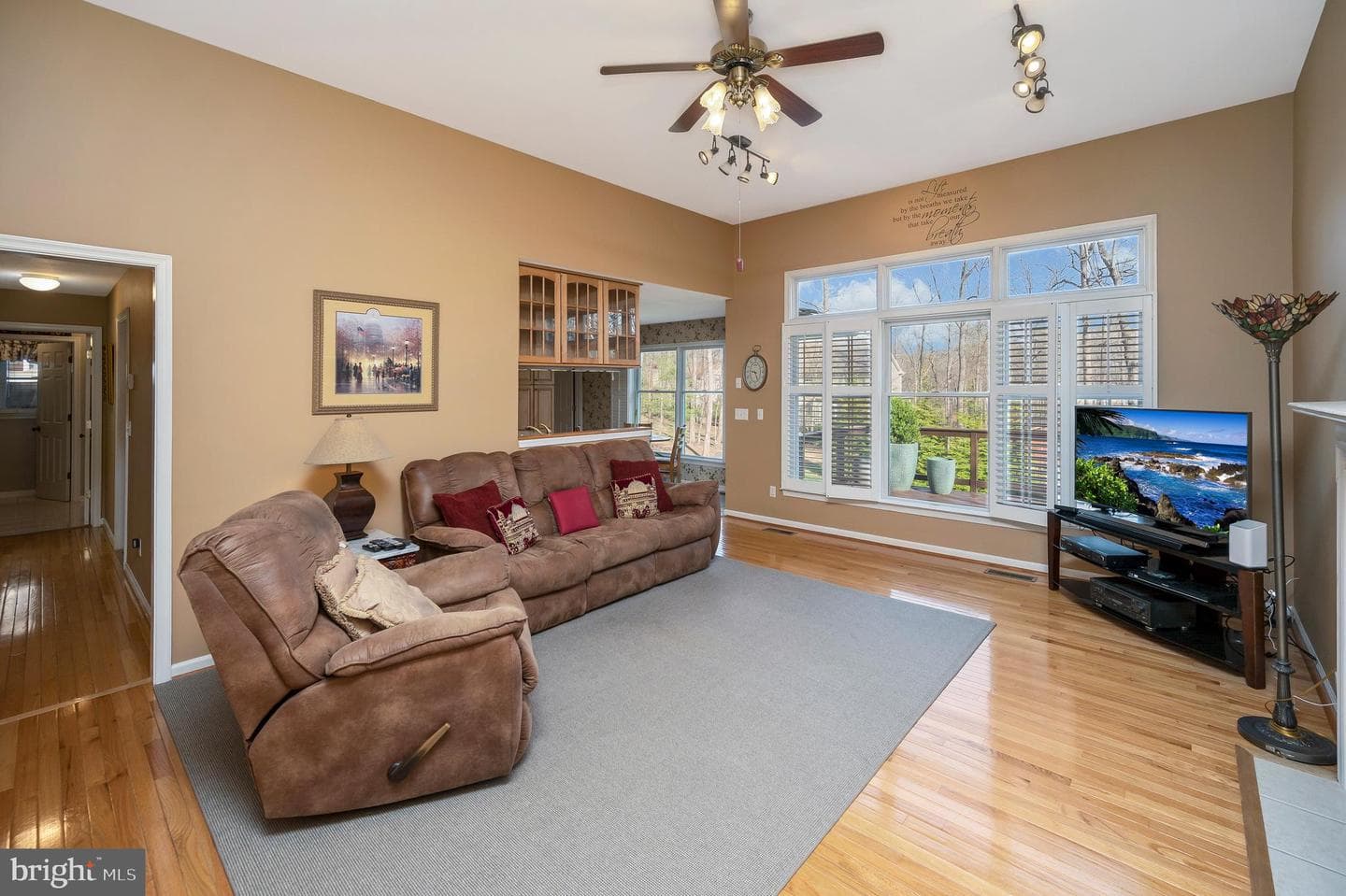 3715 Lakeview Parkway photo 8
