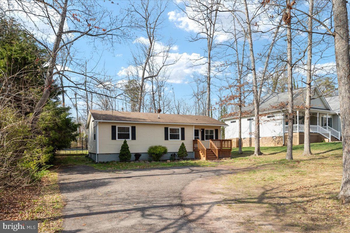 904 Lakeview Parkway photo 28