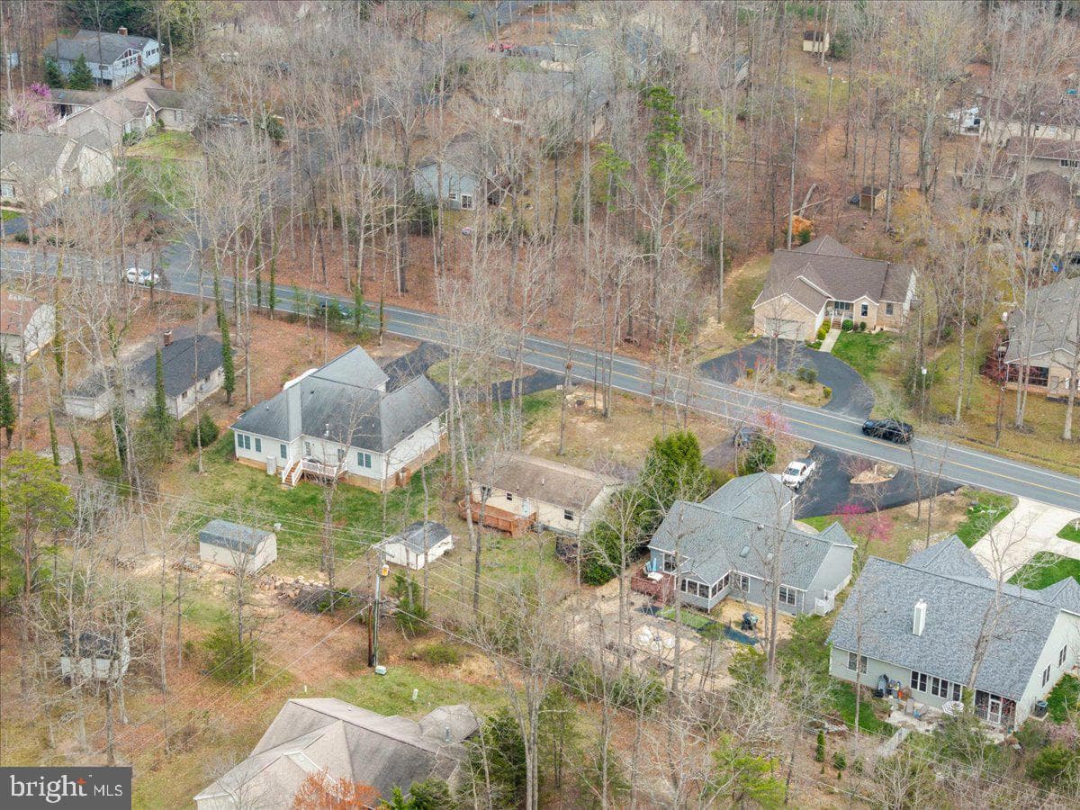 904 Lakeview Parkway photo 37