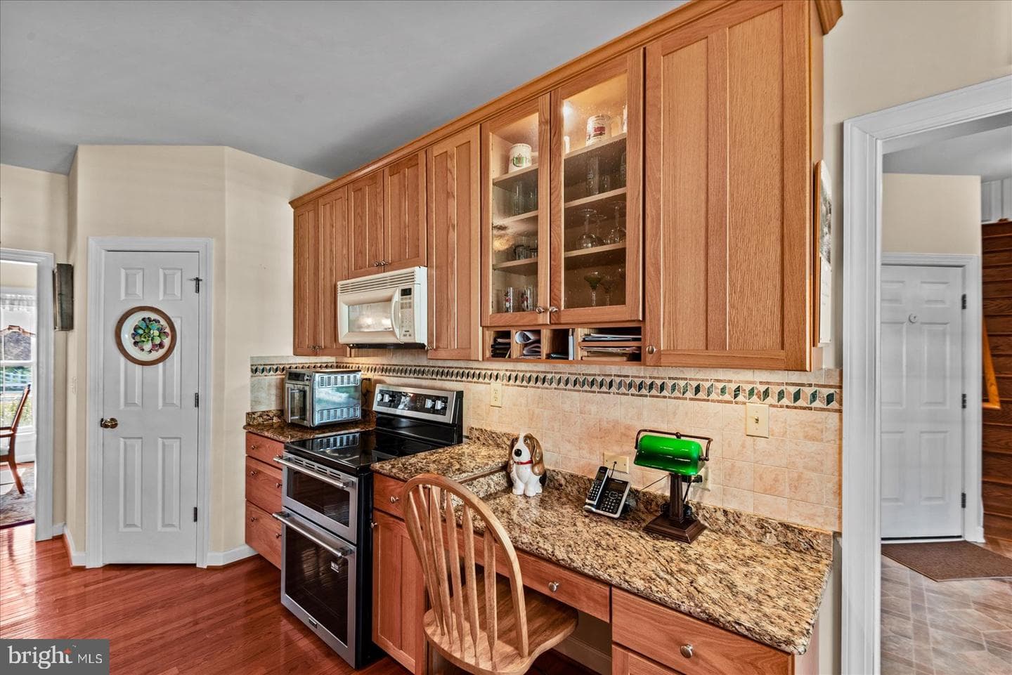 8032 Meadowland Dr photo 24