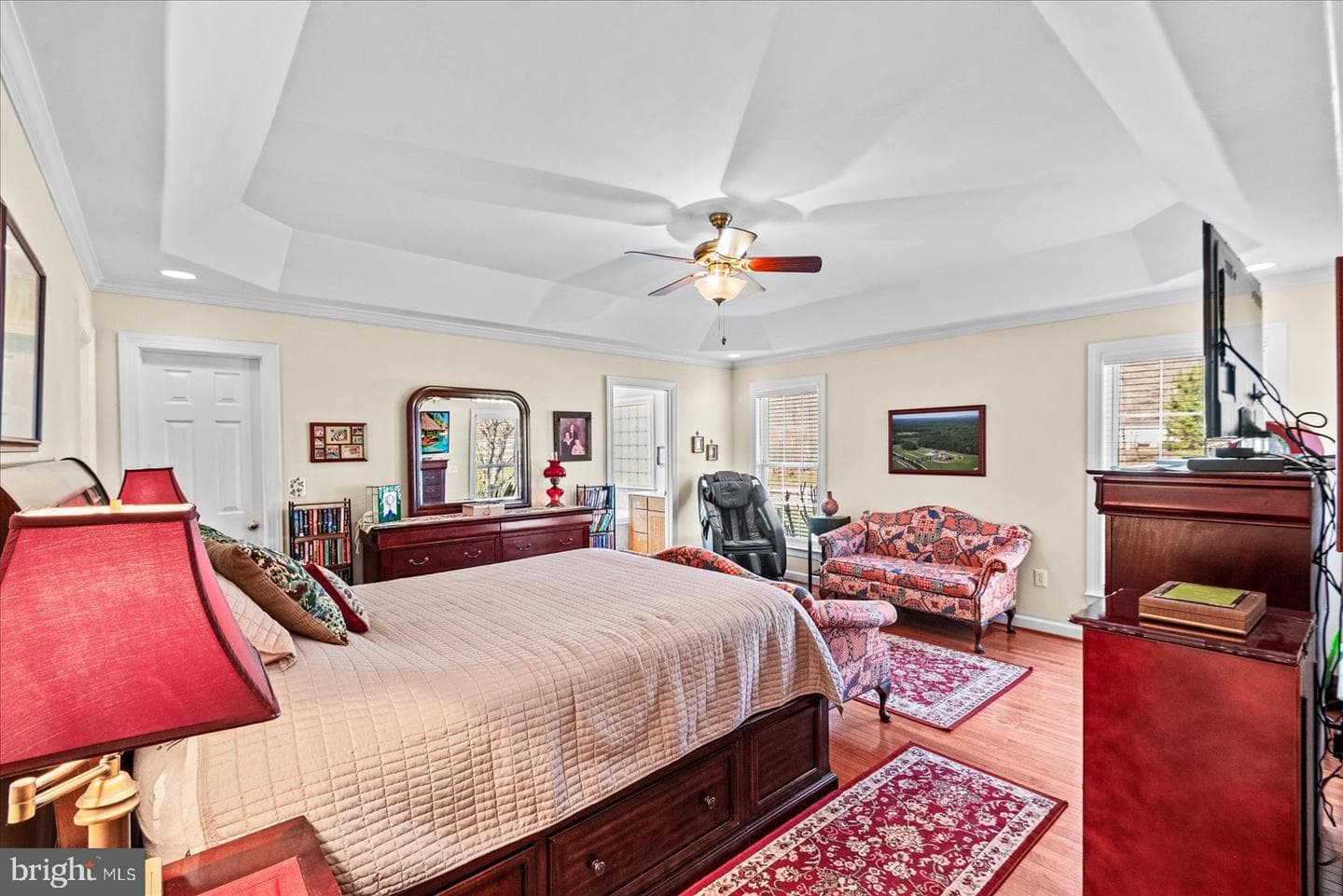 8032 Meadowland Dr photo 33