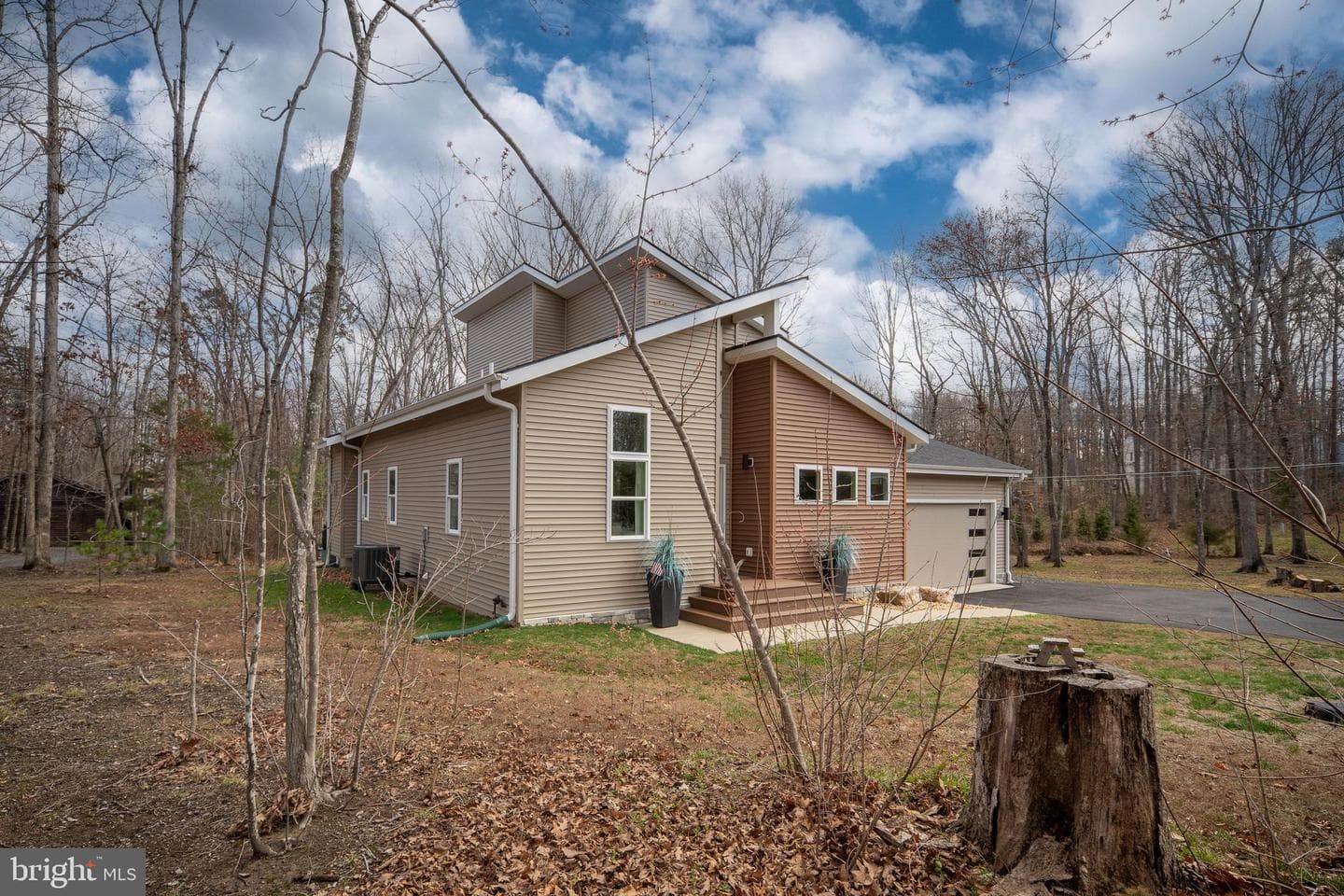 1209 Lakeview Parkway photo 6