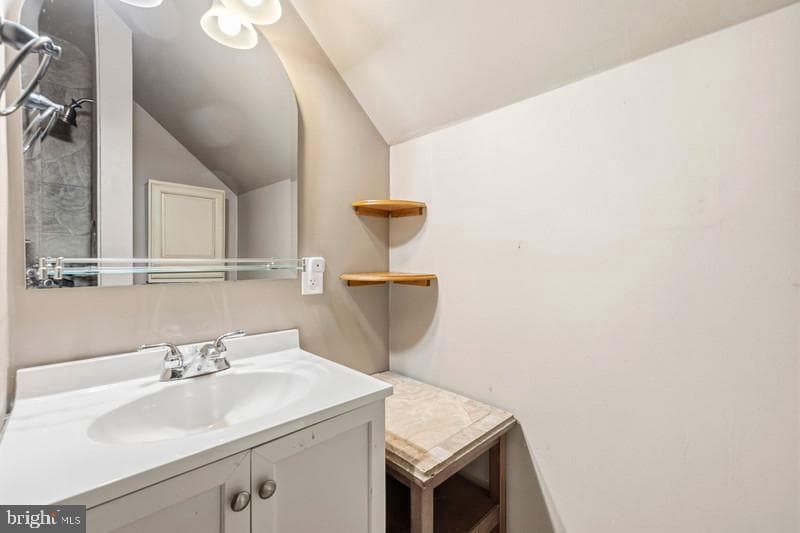 514 Liberty Boulevard photo 33