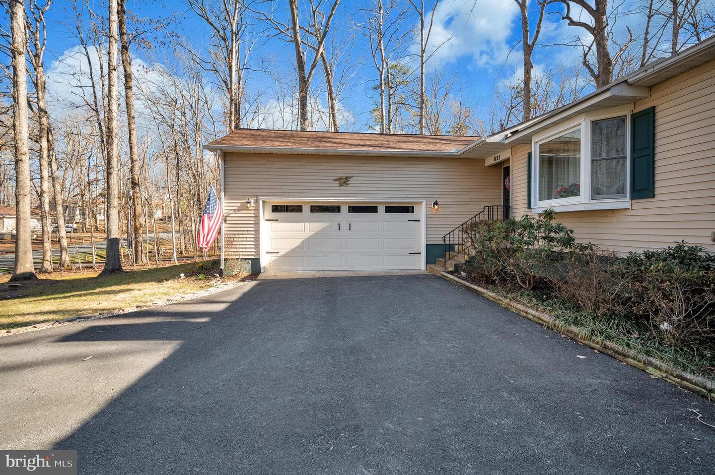 821 Eastover Parkway photo 4