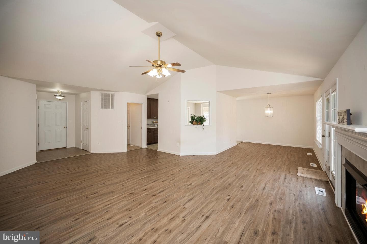 105 Aspen Court photo 12