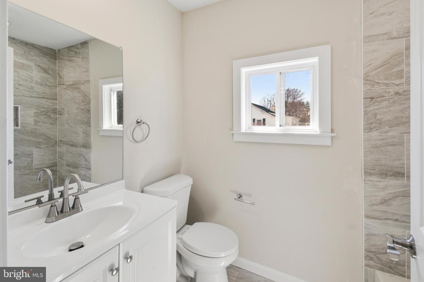 10349 Gordon Avenue photo 17
