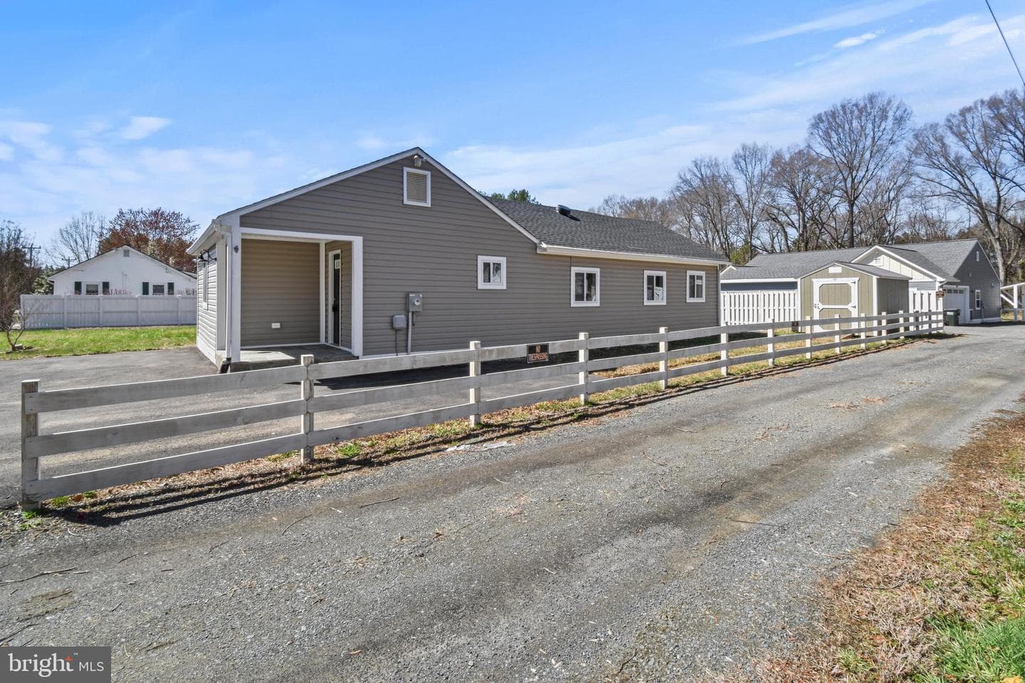 10349 Gordon Avenue photo 28
