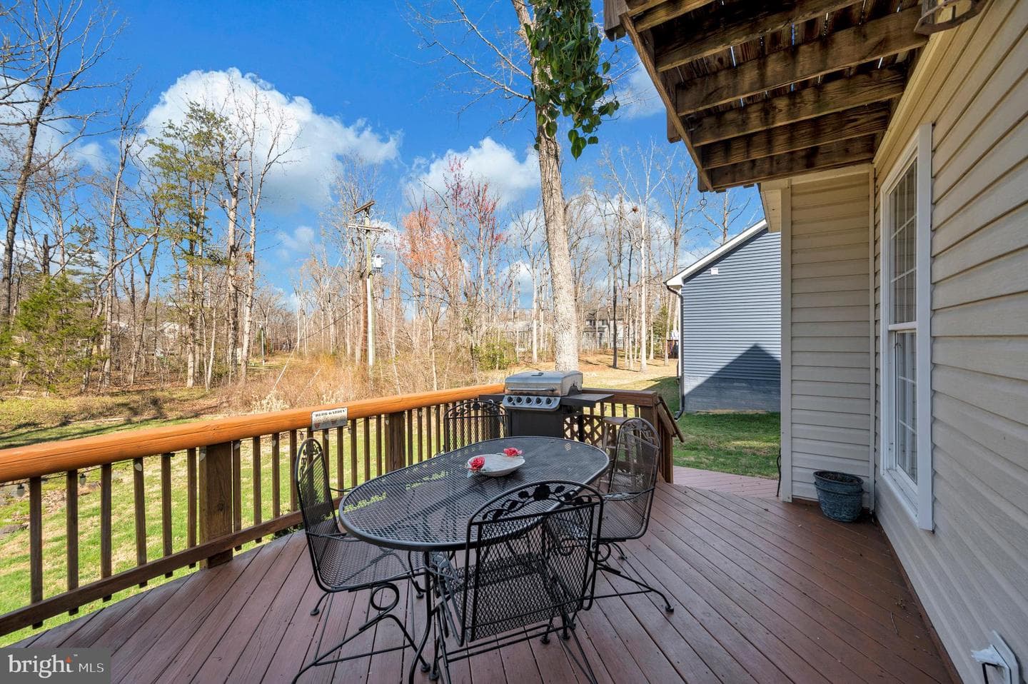 408 Liberty Boulevard photo 27