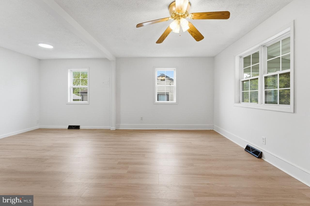 234 Landon Lane photo 11