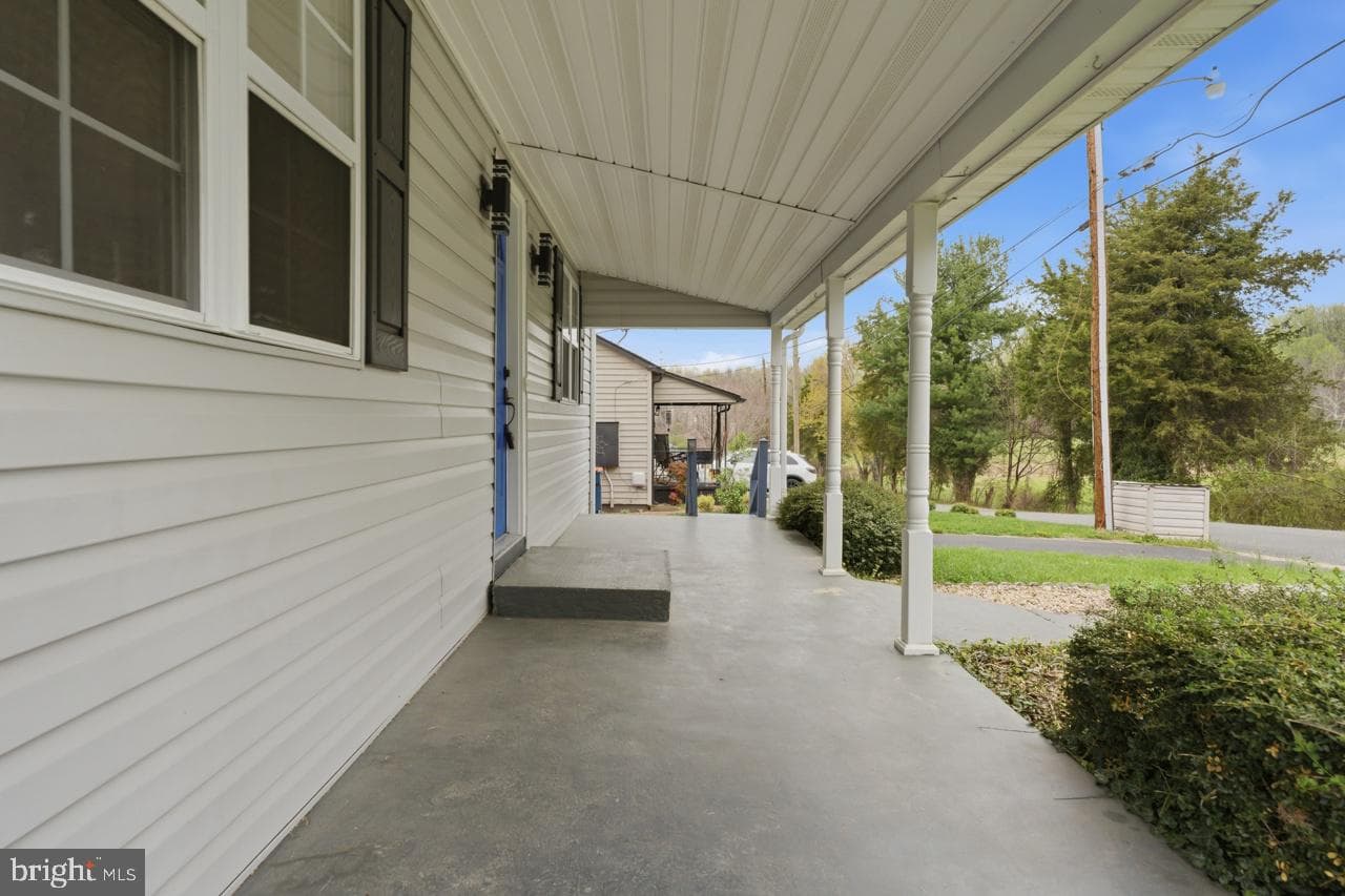 234 Landon Lane photo 6