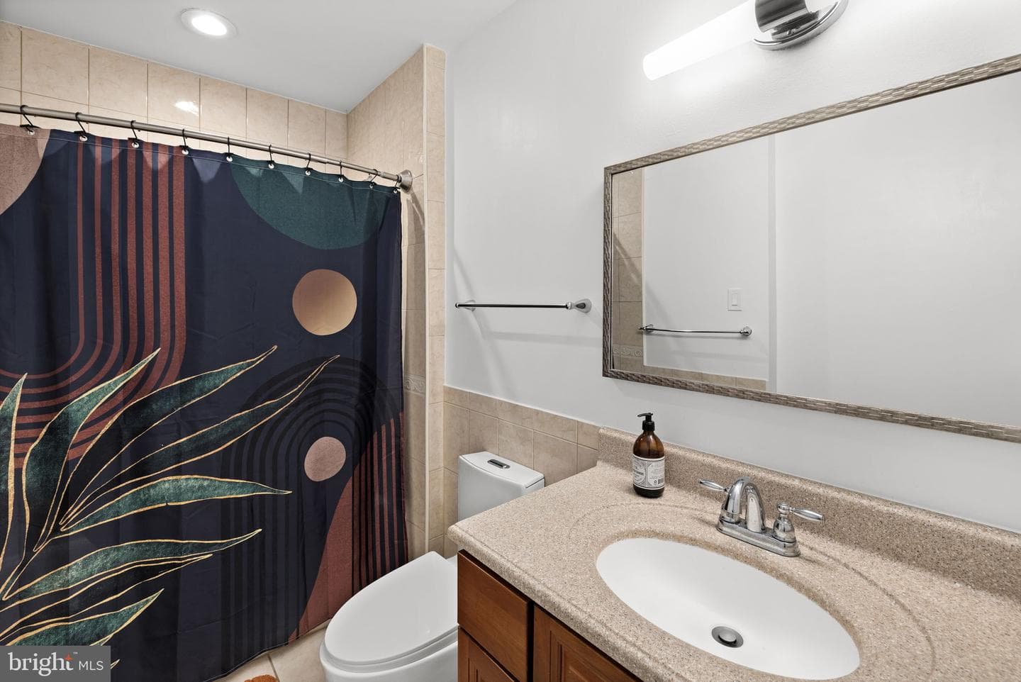 111 Chesterfield Court photo 40