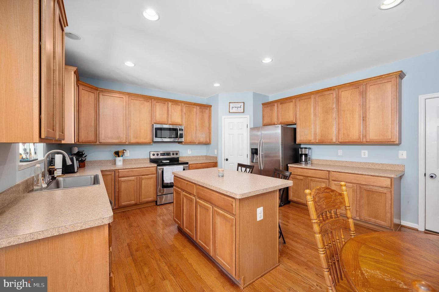 2417 Towering Oak Court photo 27