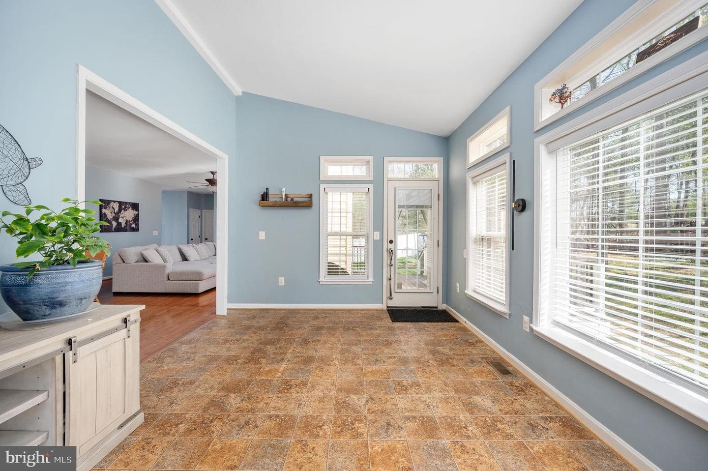 2417 Towering Oak Court photo 32