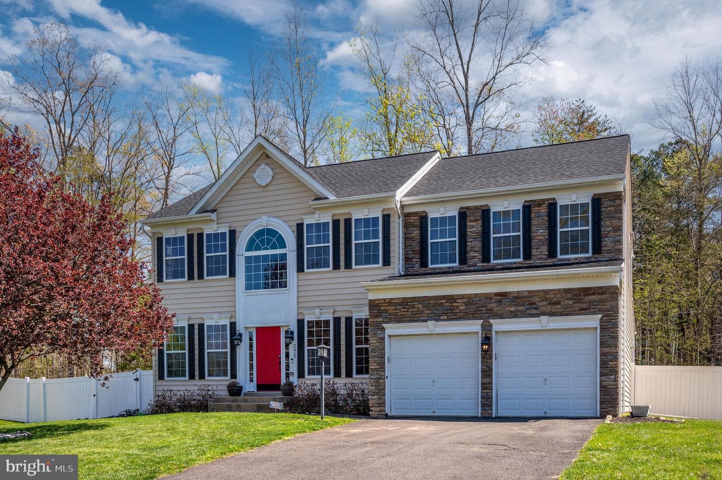 2417 Towering Oak Court photo 4