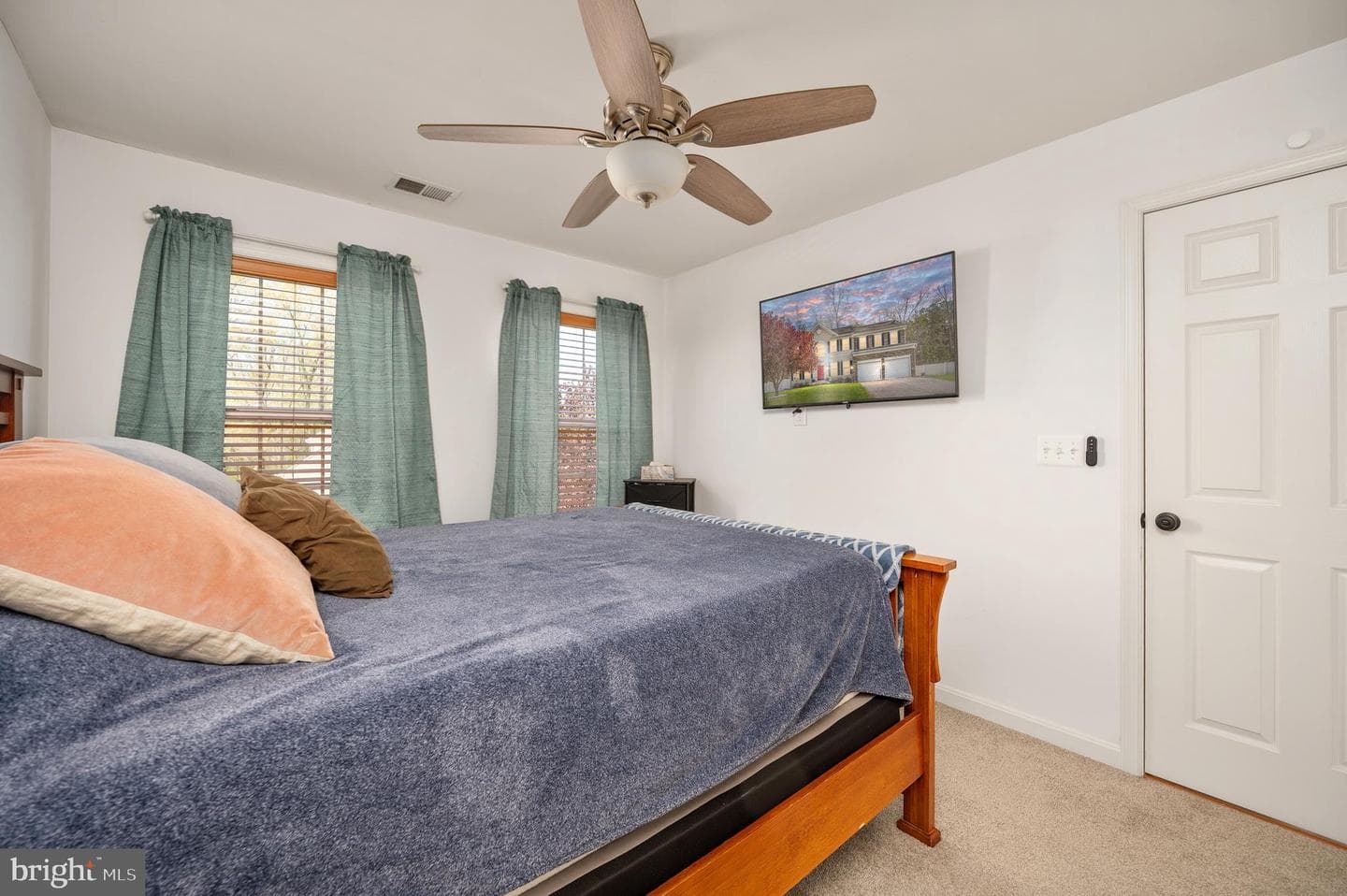 2417 Towering Oak Court photo 57
