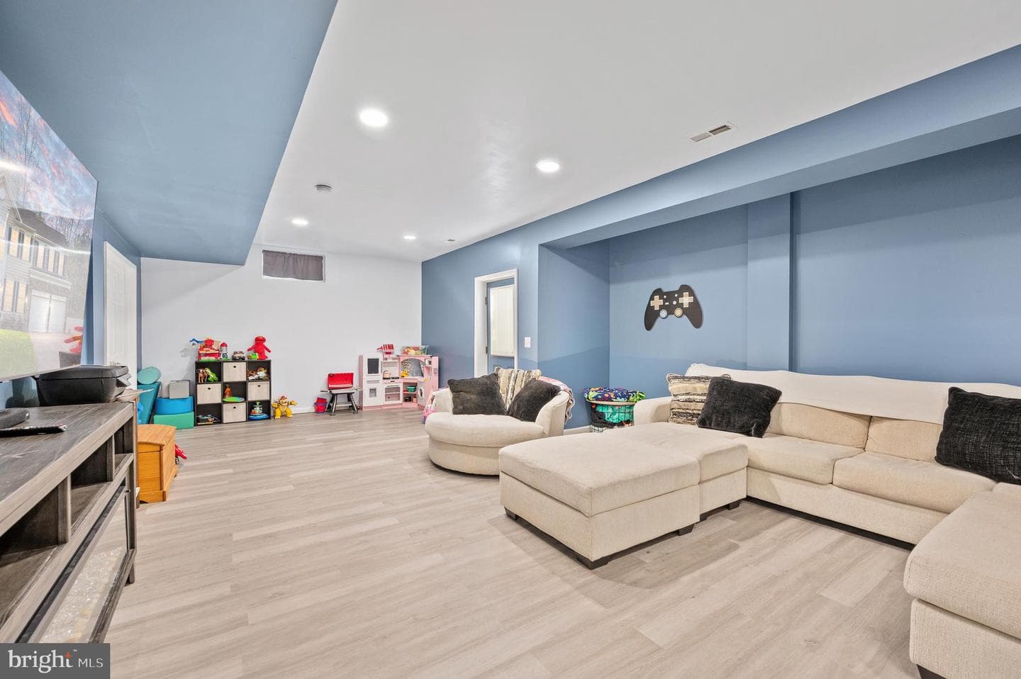 2417 Towering Oak Court photo 60
