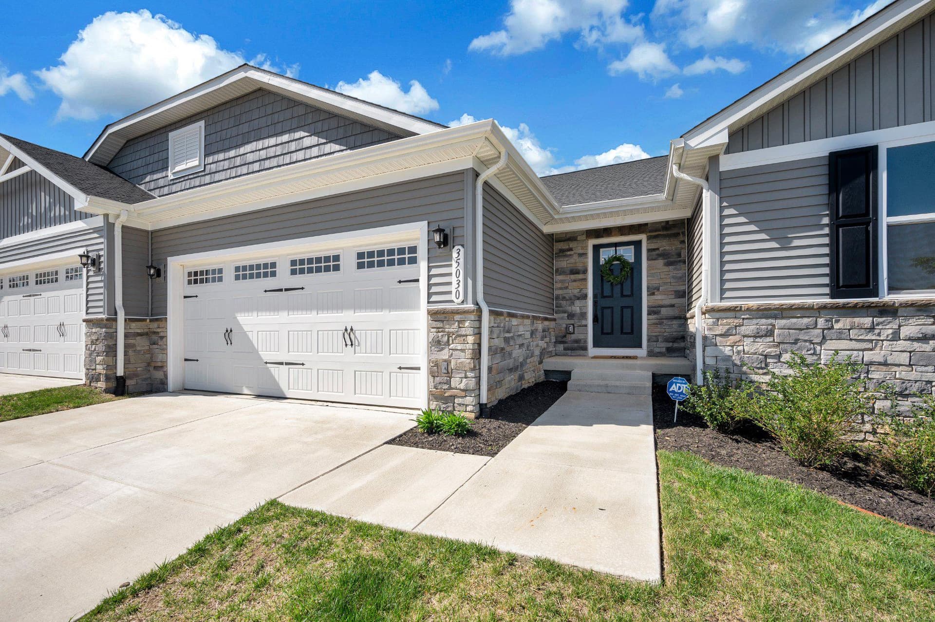 35030 Orchid Lane photo 2