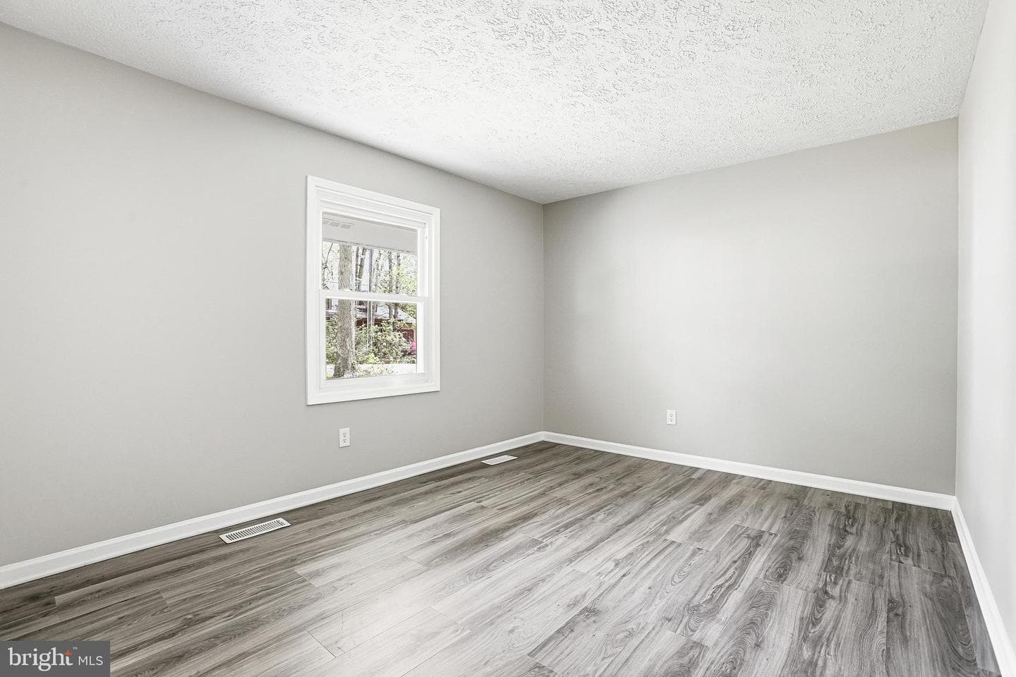 107 Sunset Ct photo 25