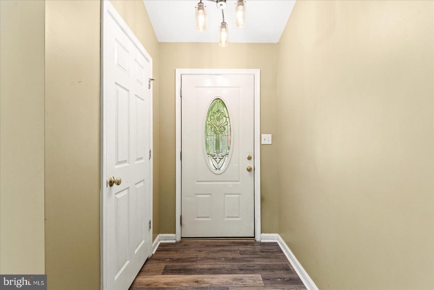 220 Creekside Drive photo 11