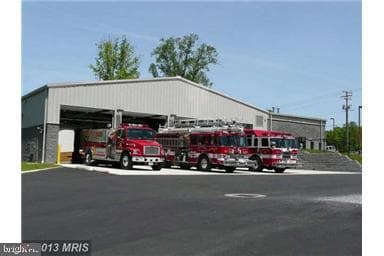 220 Creekside Drive photo 52