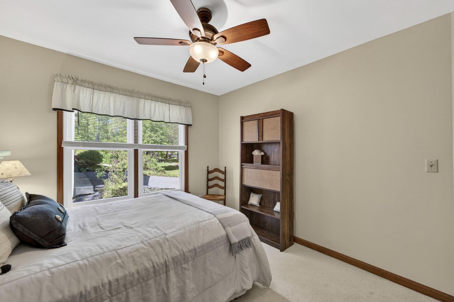 111 Patrick Henry Court photo 31