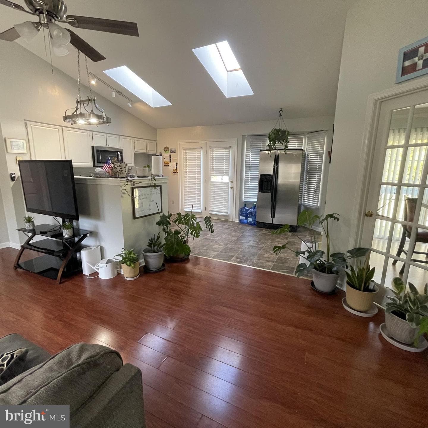 109 Fairfax Lane photo 14