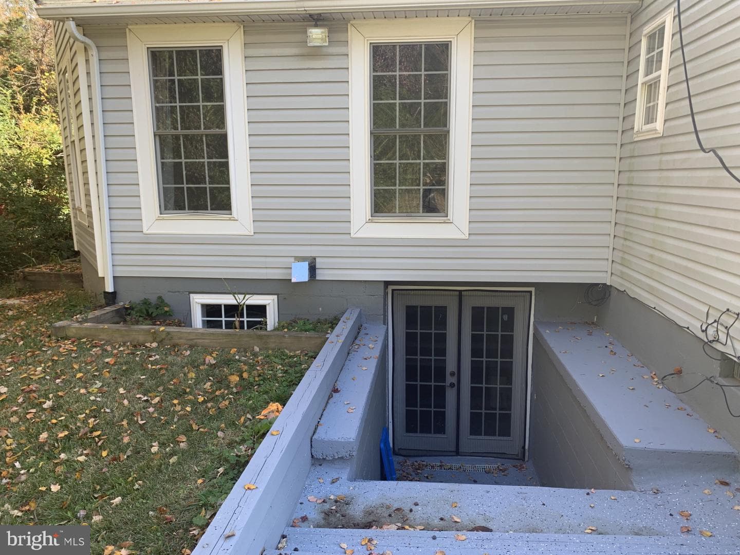 109 Fairfax Lane photo 23