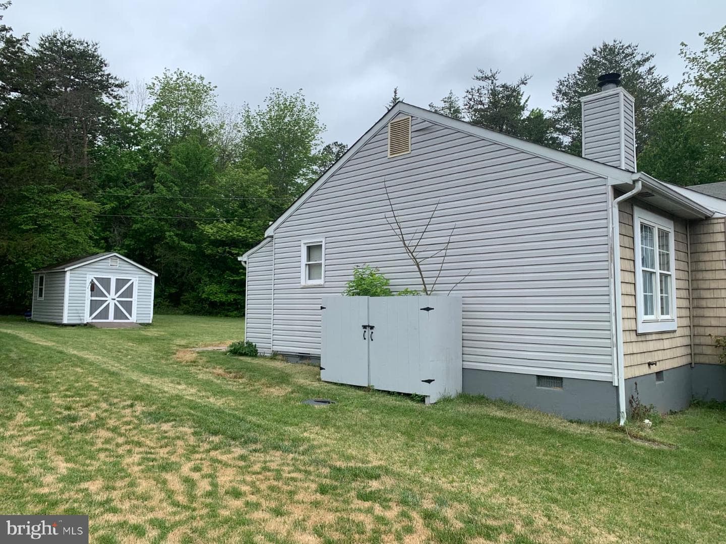 109 Fairfax Lane photo 35