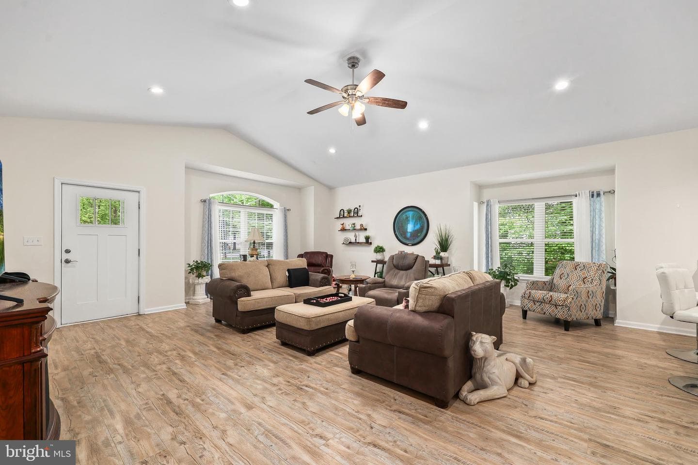 2602 Lakeview Parkway