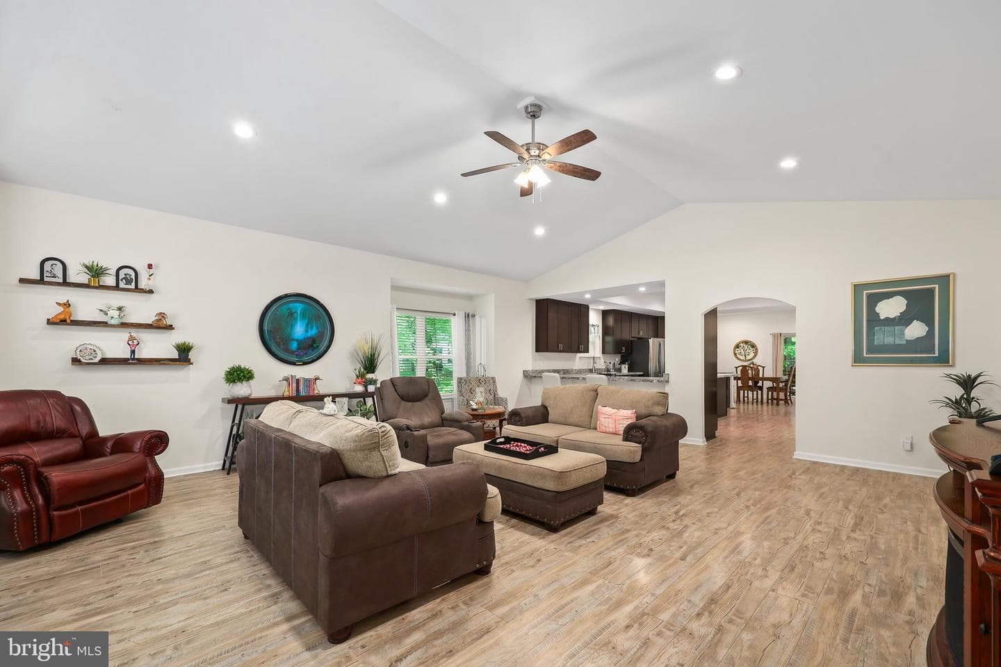 2602 Lakeview Parkway photo 4